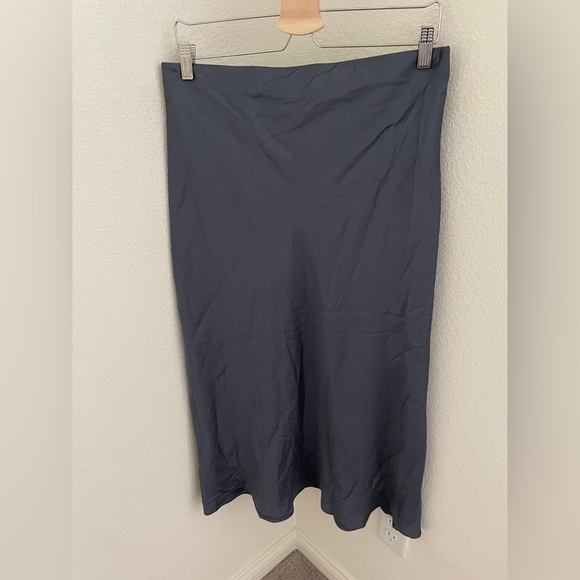 HAVEN WELL WITHIN gray midi slip skirt gray viscose satin silky size L - Picture 1 of 5